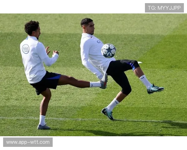 巴黎圣日耳曼前十轮仅得21分 创近十年同期第二差成绩 巴黎圣日耳曼前十轮仅得21分 创近十年同期第二差成绩