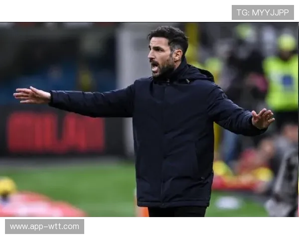 科莫客场挑战罗马,法布雷加斯强调球队需改善强强对话表现。 科莫客场挑战罗马,法布雷加斯强调球队需改善强强对话表现。